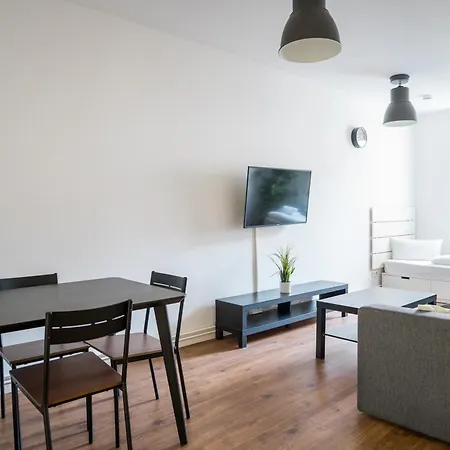 Fantastic 2 Bedroom