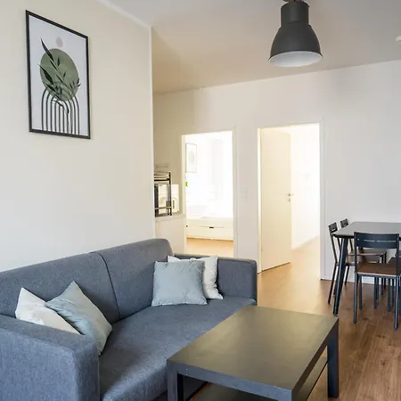 Fantastic 2 Bedroom ברלין