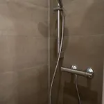 Fantastic 2 Bedroom Apartamento
