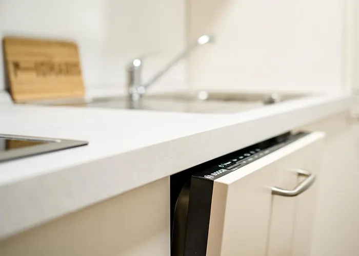 Fantastic 2 Bedroom برلين