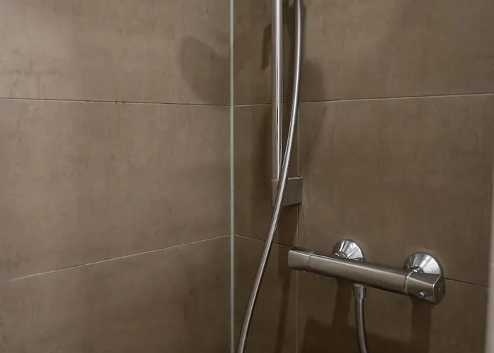 Fantastic 2 Bedroom شقة