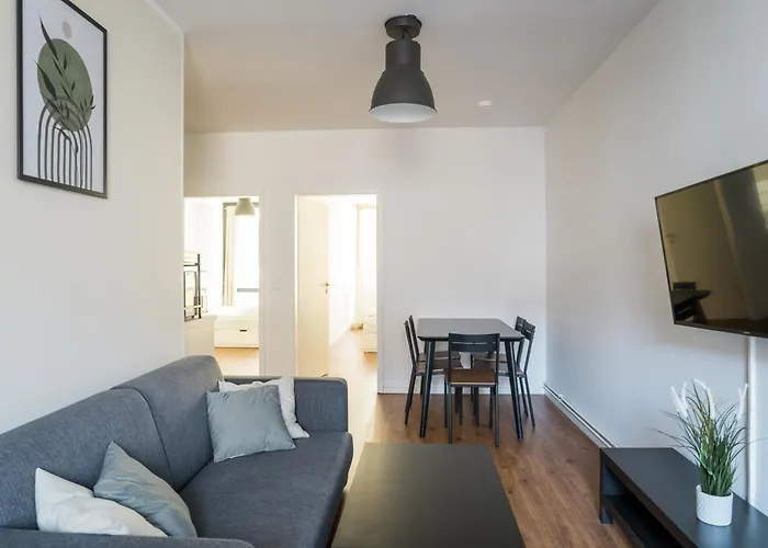 아파트 Fantastic 2 Bedroom