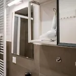 アパート Fantastic 2 Bedroom ベルリン