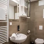 Fantastic 2 Bedroom ベルリン