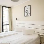 Fantastic 2 Bedroom * ベルリン