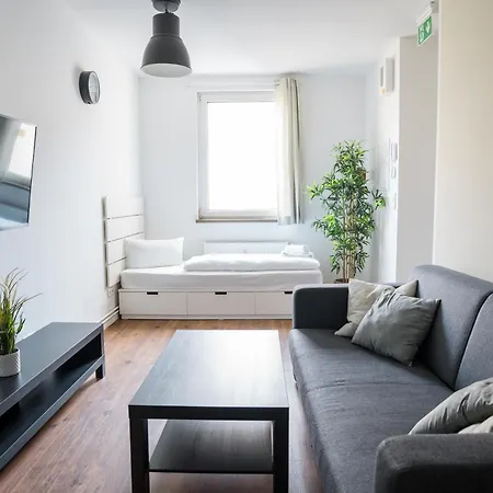 Fantastic 2 Bedroom * Берлин