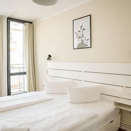 Fantastic 2 Bedroom * Берлин